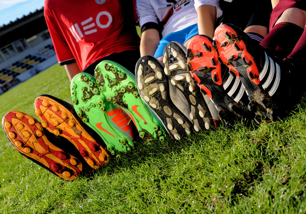 Crampons football